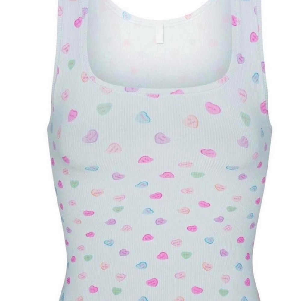 *SOLD*  SKIMS - Soft Lounge Tank - LARGE - NIB